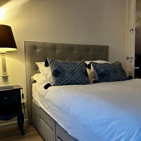 Cosy Chelles *